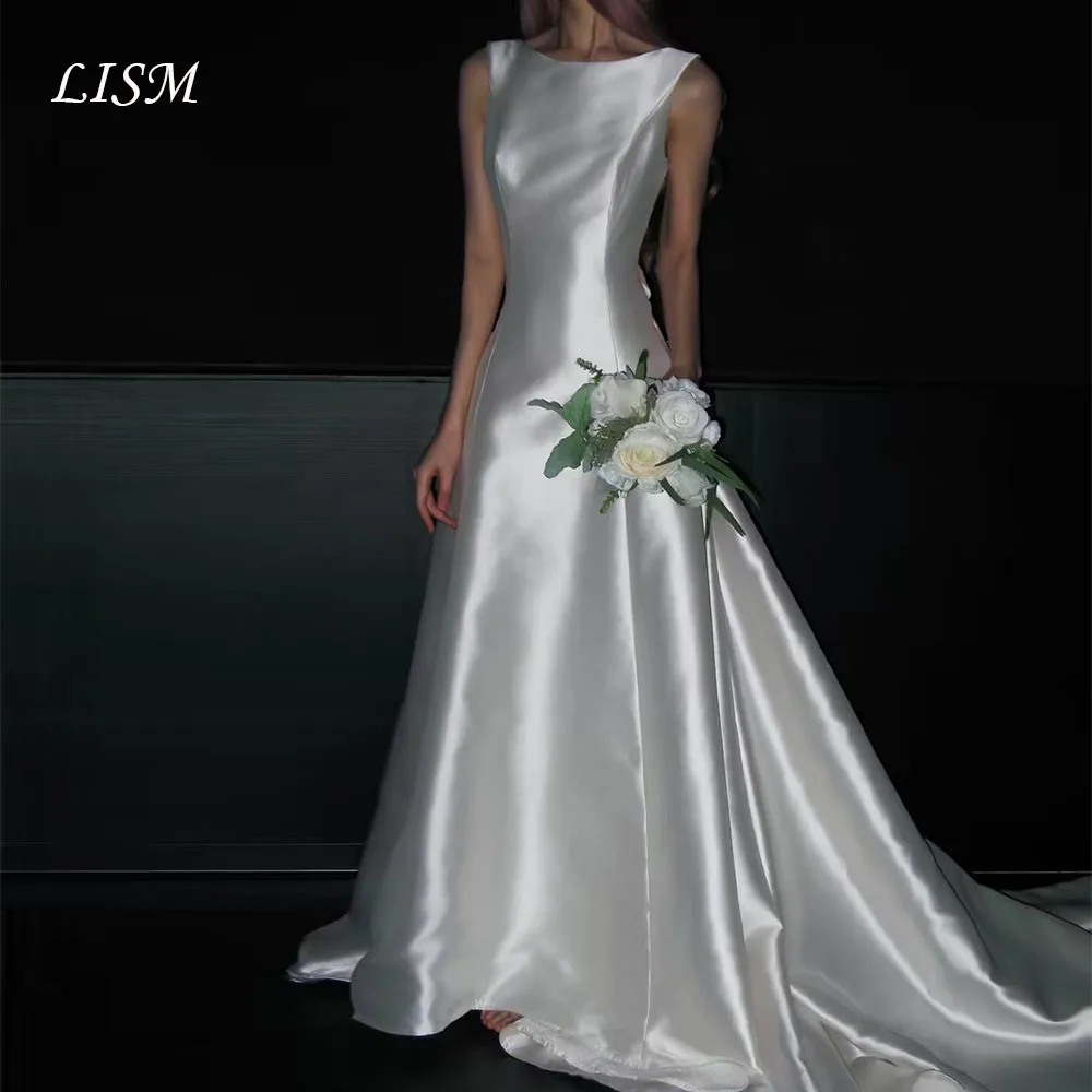 Lism Elegant Wedding Dress Backless Handmade Floral Sweep Train Ivory Satin Classic Photo shoot Bridal Gown Customized 웨딩드레스
Lism Elegant Wedding Dress Backless Handmade Floral Sweep Train Ivory Satin Classic Photo shoot Bridal Gown Customized 웨딩드레스