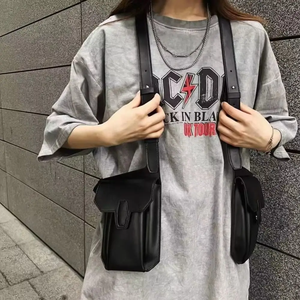 Punk Style Hip Hop Clothing Chest Rig Bag Unisex PU Leather Chest Packs Multi-function Storage Black Vest Bag for Men Women
Punk Style Hip Hop Clothing Chest Rig Bag Unisex PU Leather Chest Packs Multi-function Storage Black Vest Bag for Men Women