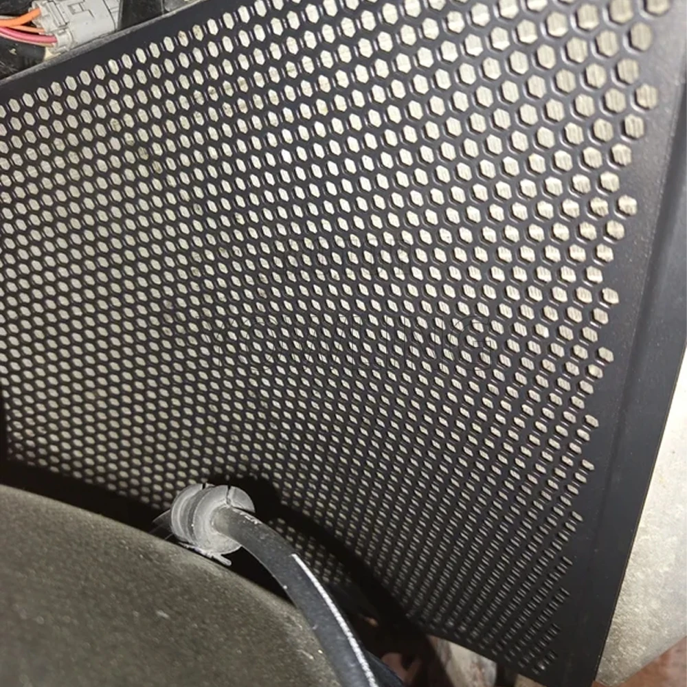 For Suzuki GSXR600 GSXR750 Motorcycle Radiator Grille Guard Cover GSX-R750 GSX-R600 GSXR GSX R 600 750 2006-2024 2023 2022 2021
For Suzuki GSXR600 GSXR750 Motorcycle Radiator Grille Guard Cover GSX-R750 GSX-R600 GSXR GSX R 600 750 2006-2024 2023 2022 2021