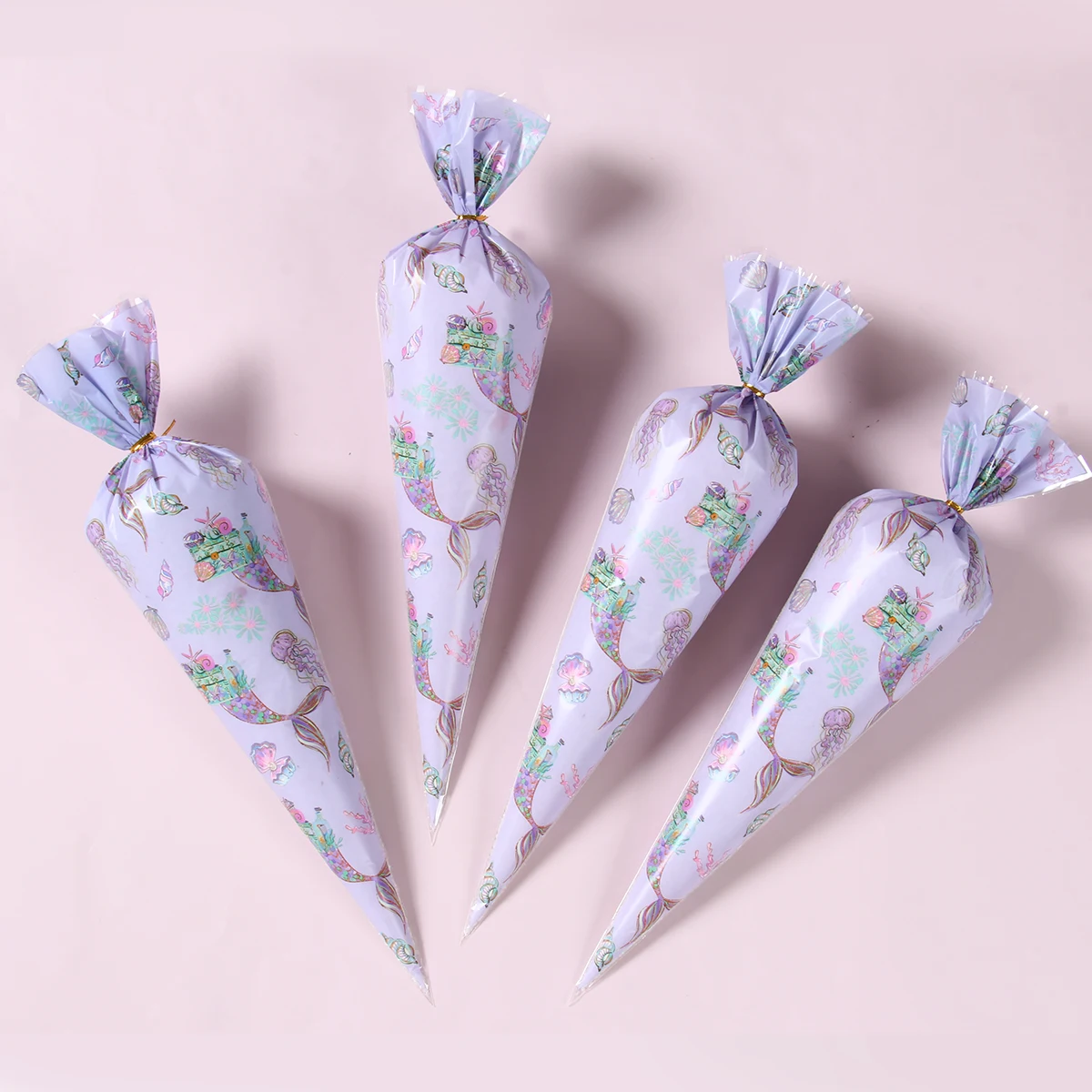 50pcs Cone Candy Bags Cones Mermaid Print Plastic Bag Popcorn Candy Bags for Baby Shower Wedding Birthday Party Bags Supplies
50pcs Cone Candy Bags Cones Mermaid Print Plastic Bag Popcorn Candy Bags for Baby Shower Wedding Birthday Party Bags Supplies