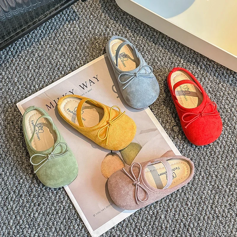 2026 Half Slipper Sandals for Girls Children Casual Shoes with Elastic Band Trendy Kids Suede Leather Non-Slip Soft Flats 21-30
2026 Half Slipper Sandals for Girls Children Casual Shoes with Elastic Band Trendy Kids Suede Leather Non-Slip Soft Flats 21-30