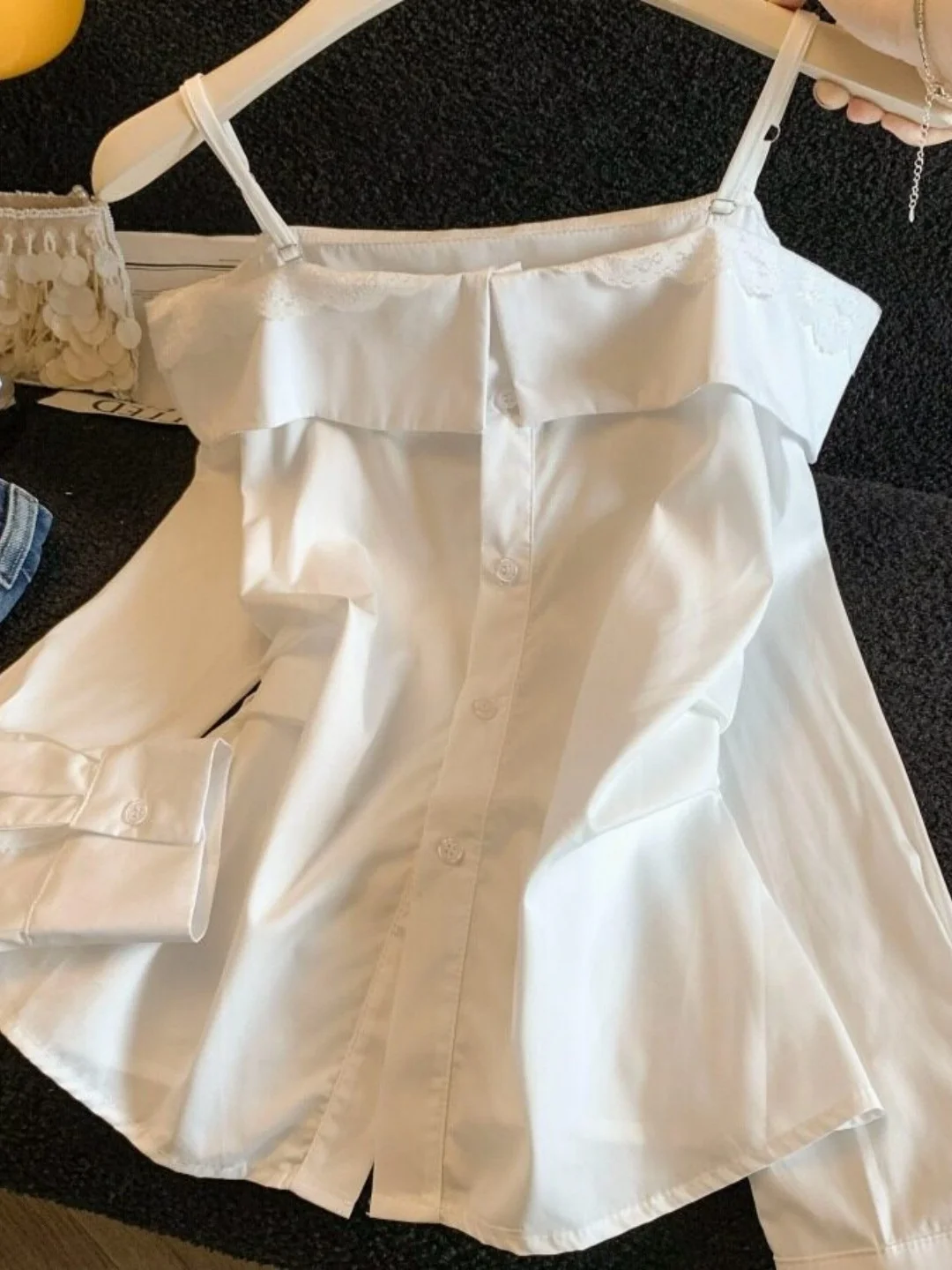 Elegant Long Sleeve One Shoulder Women's Shirt Slimming Design Early Spring 2026 New Style Gentle Wind Sensual Style Fitted Top
Elegant Long Sleeve One Shoulder Women's Shirt Slimming Design Early Spring 2026 New Style Gentle Wind Sensual Style Fitted Top