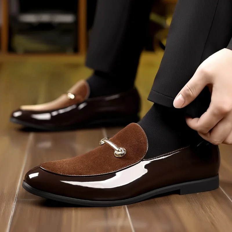 Spring and Autumn's New Large-sized Leather Shoes for Men's Formal Business Pointed-toe Casual British-style Wedding Shoes,39-47
Spring and Autumn's New Large-sized Leather Shoes for Men's Formal Business Pointed-toe Casual British-style Wedding Shoes,39-47