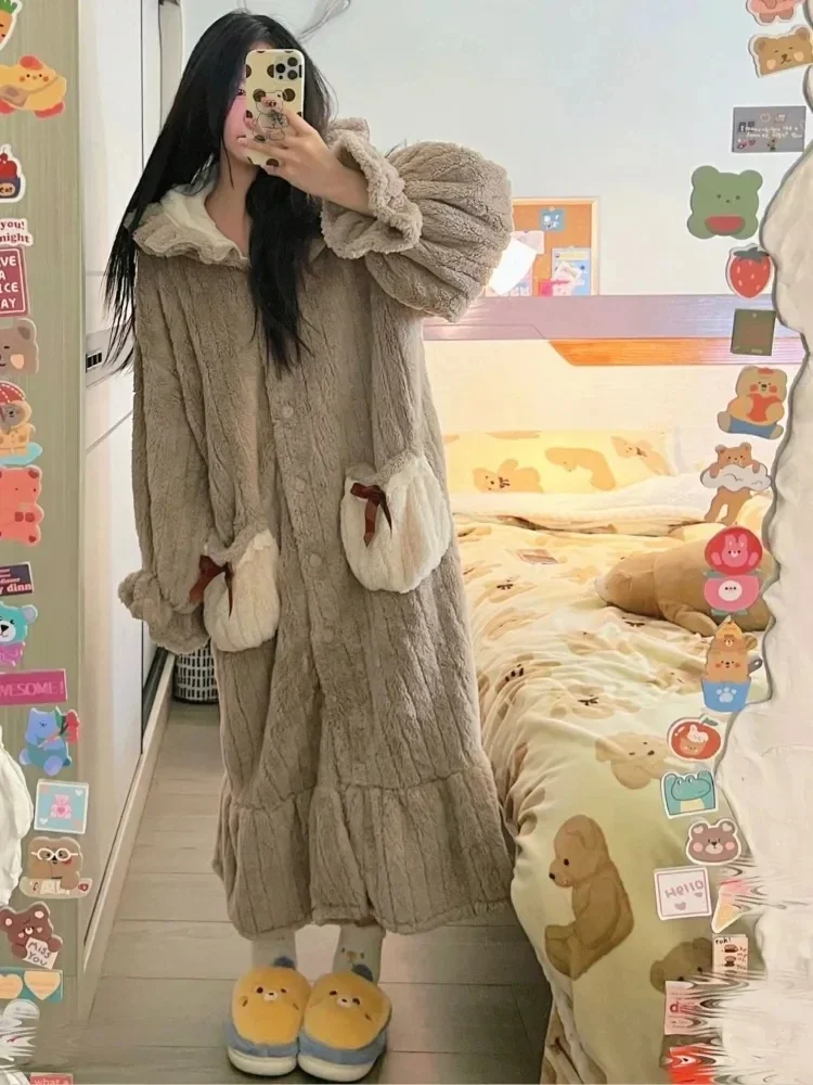 Winter Robes for Women Sleepwear Thick Bathrobe Hooded Cute Warm Cozy Night Home Harajuku Bath Robe Korean Fashion Dressing Gown
Winter Robes for Women Sleepwear Thick Bathrobe Hooded Cute Warm Cozy Night Home Harajuku Bath Robe Korean Fashion Dressing Gown