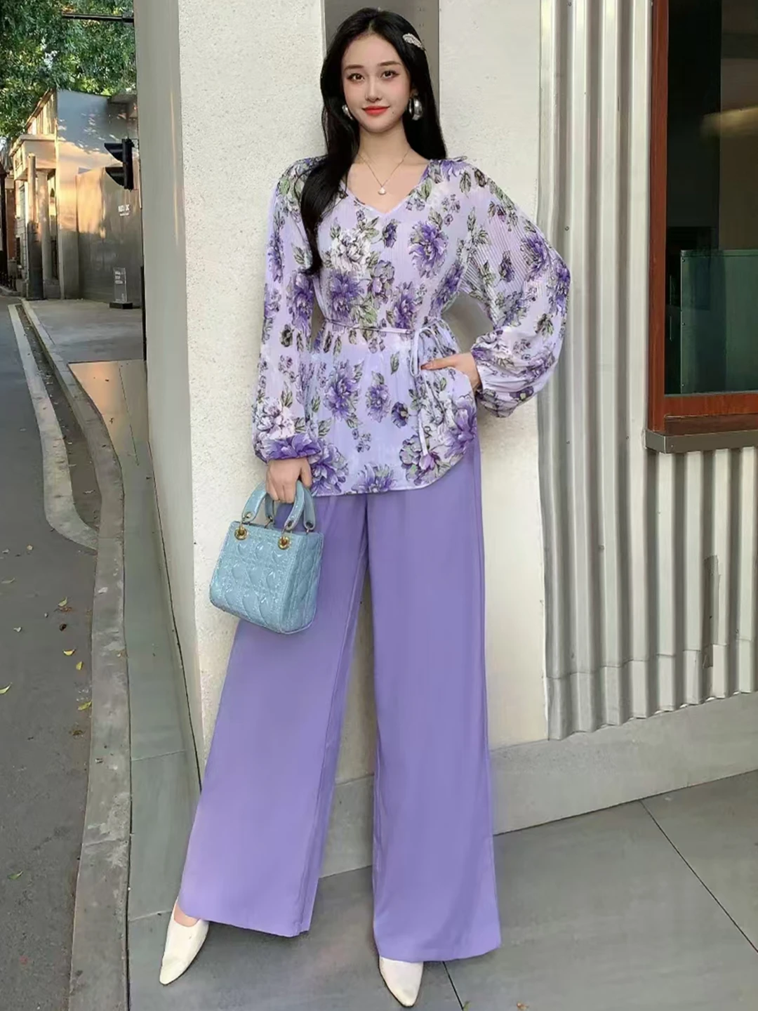 2025 New Spring Autumn Women Set Sweet Loose Long Sleeve Pleated Floral Chiffon Shirt And Wide Leg Long Pants Two Piece Set
2025 New Spring Autumn Women Set Sweet Loose Long Sleeve Pleated Floral Chiffon Shirt And Wide Leg Long Pants Two Piece Set