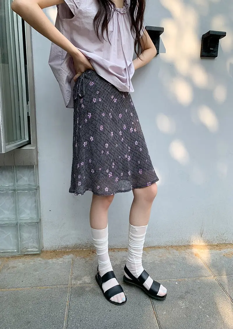 Gagarich Korean Floral Skirt Women Summer 2026 New High Waist Slimming A-line Short Temperament Skirts
Gagarich Korean Floral Skirt Women Summer 2026 New High Waist Slimming A-line Short Temperament Skirts