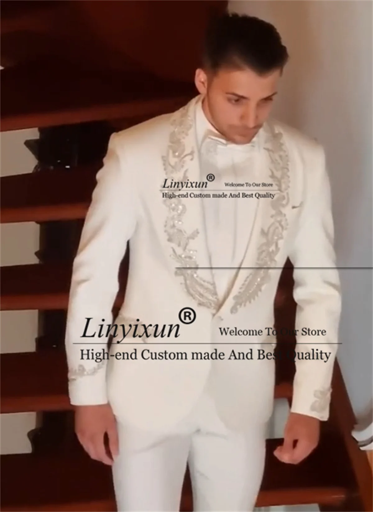 Formal Men Suits Peaked Beaded Crystals Lapel Groom Tuxedos 2 Pieces Sets Male Party Blazers Customized Slim Fit Ropa Hombre
Formal Men Suits Peaked Beaded Crystals Lapel Groom Tuxedos 2 Pieces Sets Male Party Blazers Customized Slim Fit Ropa Hombre