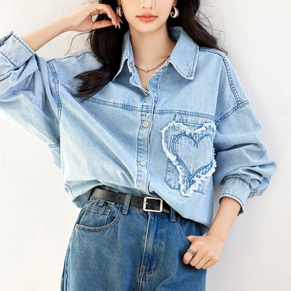 High-end denim shirt schoolgirl Korean version loose embroidered Hong Kong style shirt casual fashion large size women's top
High-end denim shirt schoolgirl Korean version loose embroidered Hong Kong style shirt casual fashion large size women's top