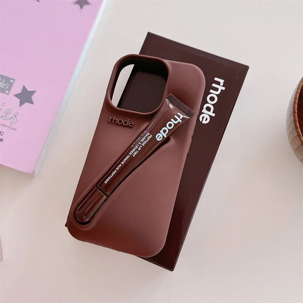Lipstick Silicone DIY Rhode Phone Case For iPhone 16E 16 15 Pro Max 13 12 11 14 Lip Gloss Holder Ins Hot Solid Cover With Box
Lipstick Silicone DIY Rhode Phone Case For iPhone 16E 16 15 Pro Max 13 12 11 14 Lip Gloss Holder Ins Hot Solid Cover With Box