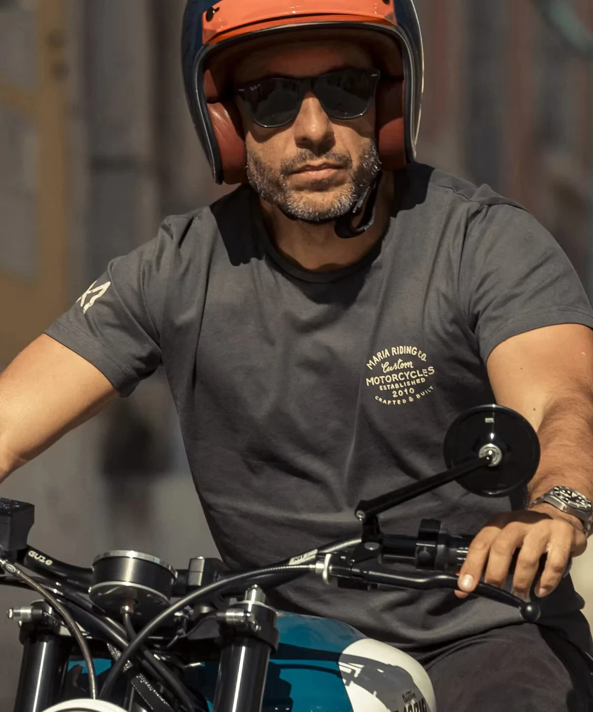 2025 Motocross Casual Retro T-shirt Motorcycle Sport Speed Conquer Men's MARIA Loose Breathable Sweat Absorbing Quick Drying Top
2025 Motocross Casual Retro T-shirt Motorcycle Sport Speed Conquer Men's MARIA Loose Breathable Sweat Absorbing Quick Drying Top