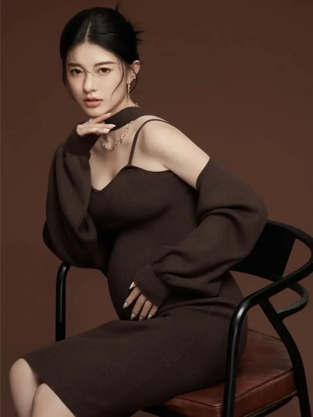 Women Photography Props Maternity Midi Knit Dresses Pregnancy Elegant Dress Cardigans 2pcs Studio Photoshoots Clothes
Women Photography Props Maternity Midi Knit Dresses Pregnancy Elegant Dress Cardigans 2pcs Studio Photoshoots Clothes