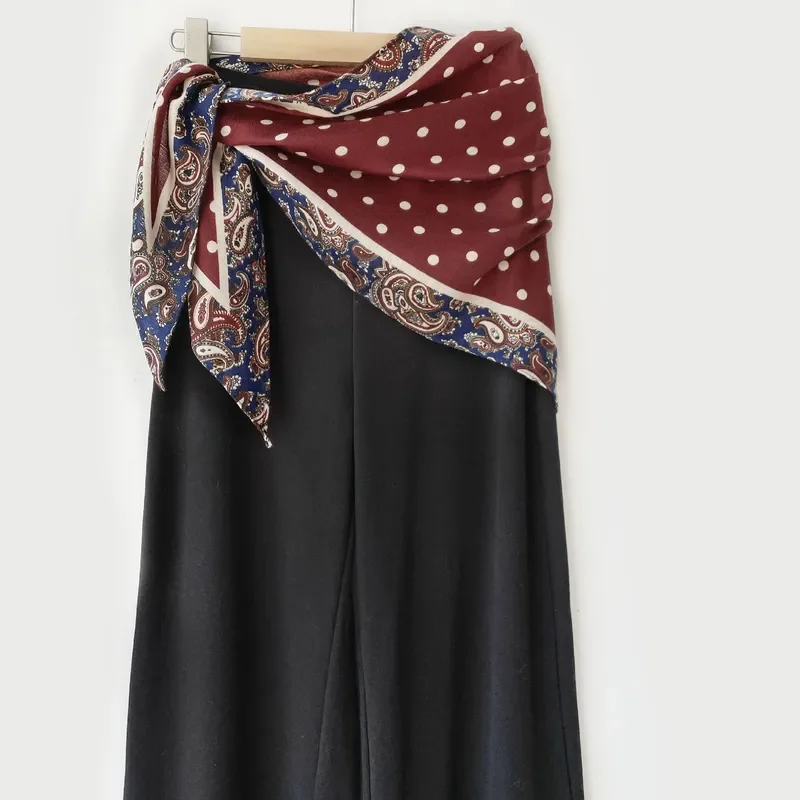 2026 Spring Herringbone Triangular Scarf Cashew Nut Polka Dot Silk Scarf Women's Decorative Headscarf and Fashion Belt
2026 Spring Herringbone Triangular Scarf Cashew Nut Polka Dot Silk Scarf Women's Decorative Headscarf and Fashion Belt