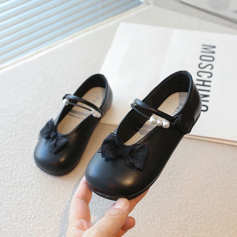 2025 Children Leather Shoes for Girls Spring New Fashion Korean Style Soft Bottom Anti-slippery Versatile Chic Princess Shoes
2025 Children Leather Shoes for Girls Spring New Fashion Korean Style Soft Bottom Anti-slippery Versatile Chic Princess Shoes