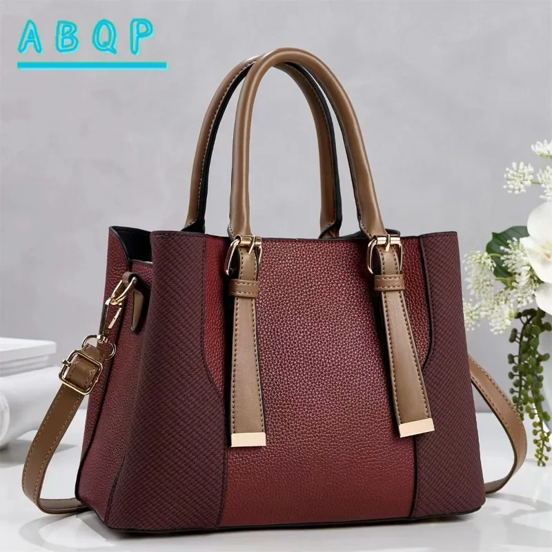 New Women's Handbag Fashion Personalized Women's Shoulder Messenger Bag Luxury Brand Large Capacity Personalized Women's Bag
New Women's Handbag Fashion Personalized Women's Shoulder Messenger Bag Luxury Brand Large Capacity Personalized Women's Bag