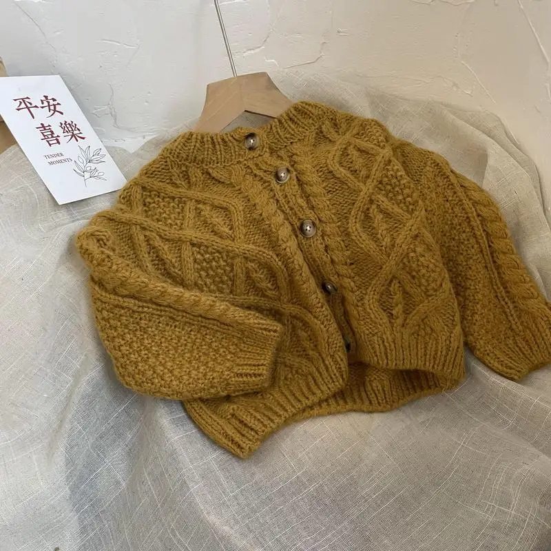 Childrens Clothing 2024 New Korean Solid Color Loose Knit Cardigan Sweater Jacket Autumn Baby Girl Autumn Clothes
Childrens Clothing 2024 New Korean Solid Color Loose Knit Cardigan Sweater Jacket Autumn Baby Girl Autumn Clothes