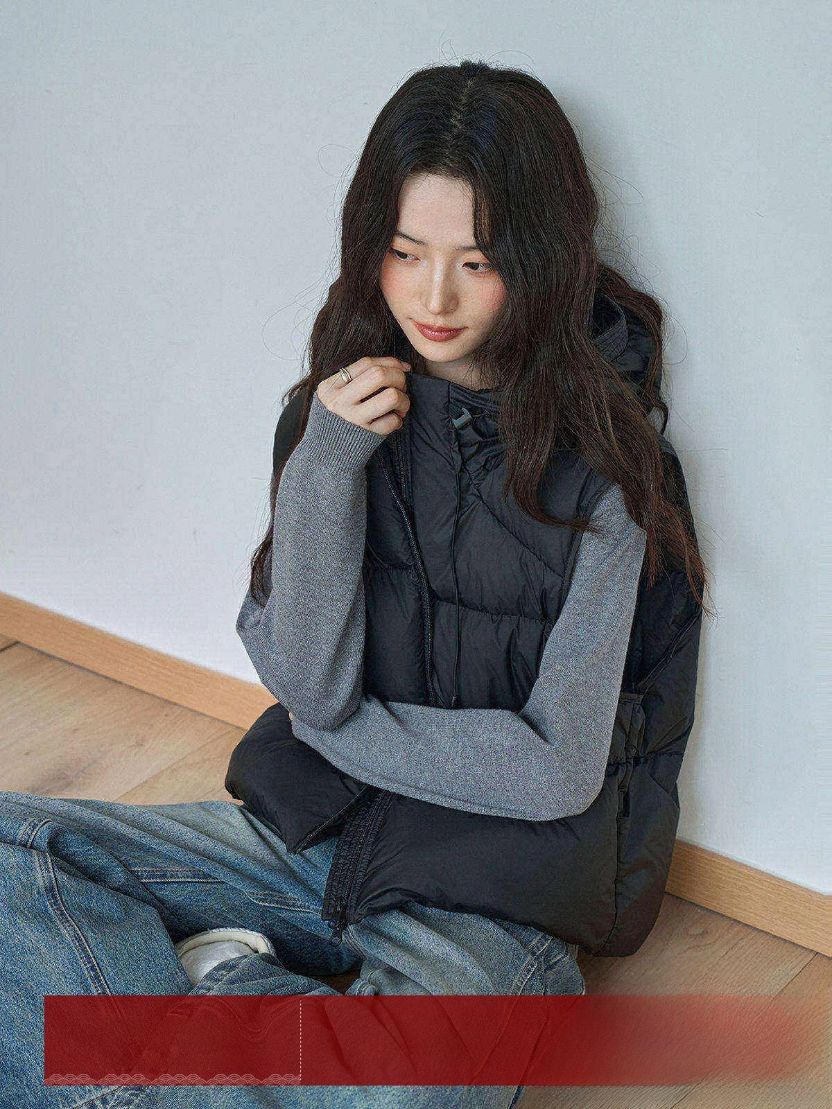 MoZa Black Hooded down Vest Women's Loose Slimming Small Size Jacket Outerwear Commute Style Polyester Fiber Zipper Closure
MoZa Black Hooded down Vest Women's Loose Slimming Small Size Jacket Outerwear Commute Style Polyester Fiber Zipper Closure