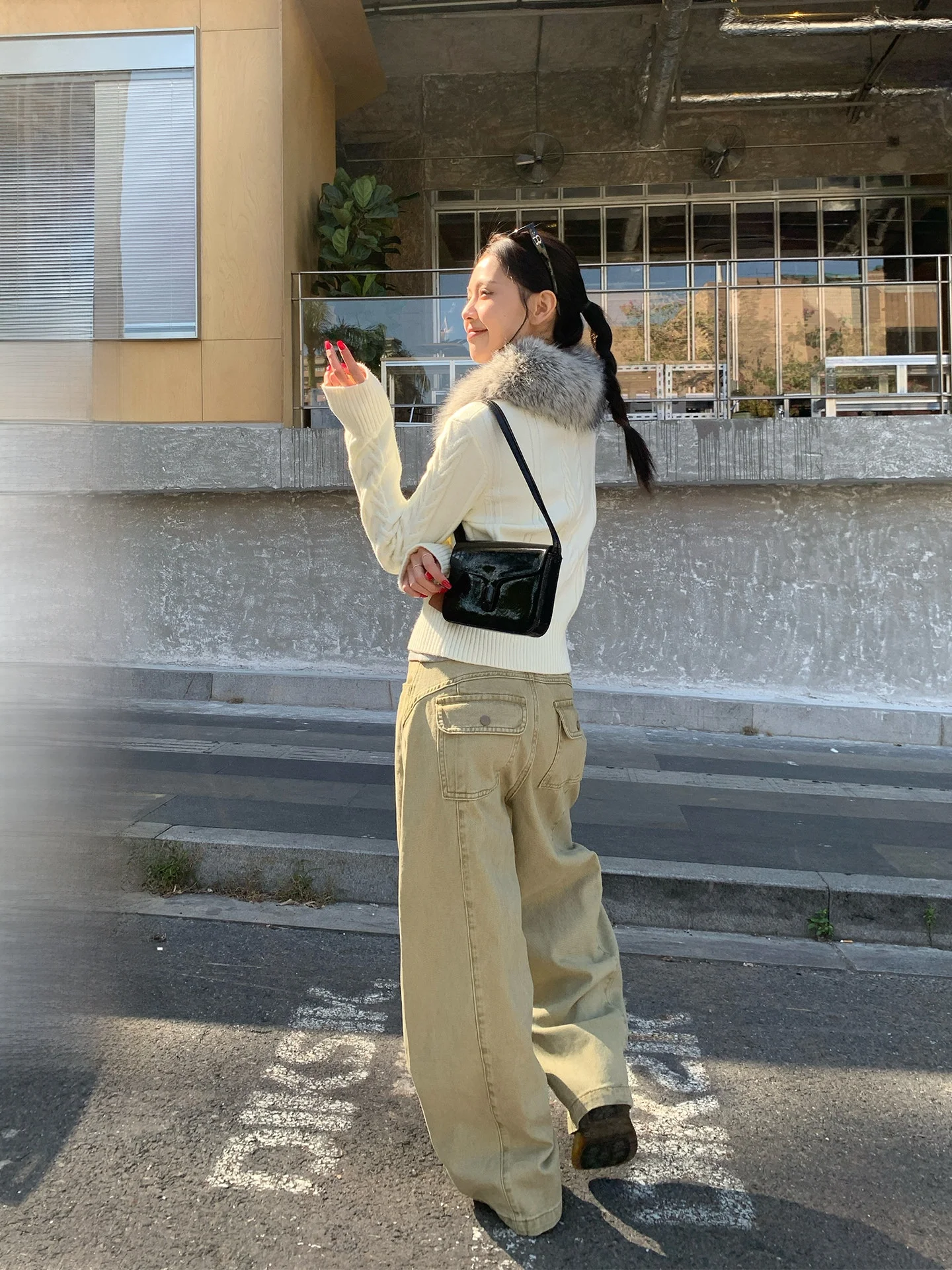 i Color Faded Wide Leg Jeans Women's Loose Straight Cut Winter High Waist Trousers with Fce Old Knife ape Jeans
i Color Faded Wide Leg Jeans Women's Loose Straight Cut Winter High Waist Trousers with Fce Old Knife ape Jeans