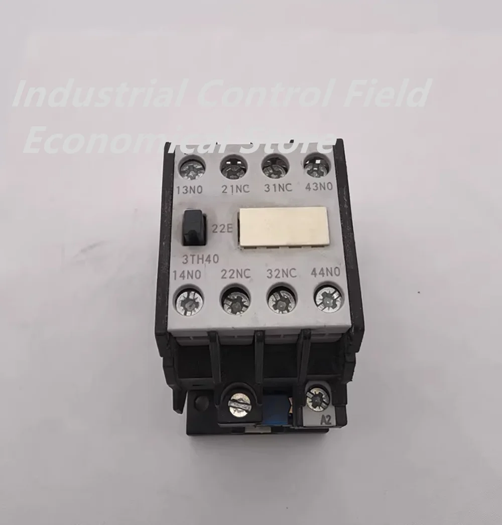 Контактор переменного тока для лифта 3TH40 22-0X 2НО+2НЗ переменного тока 230В
Контактор переменного тока для лифта 3TH40 22-0X 2НО+2НЗ переменного тока 230В