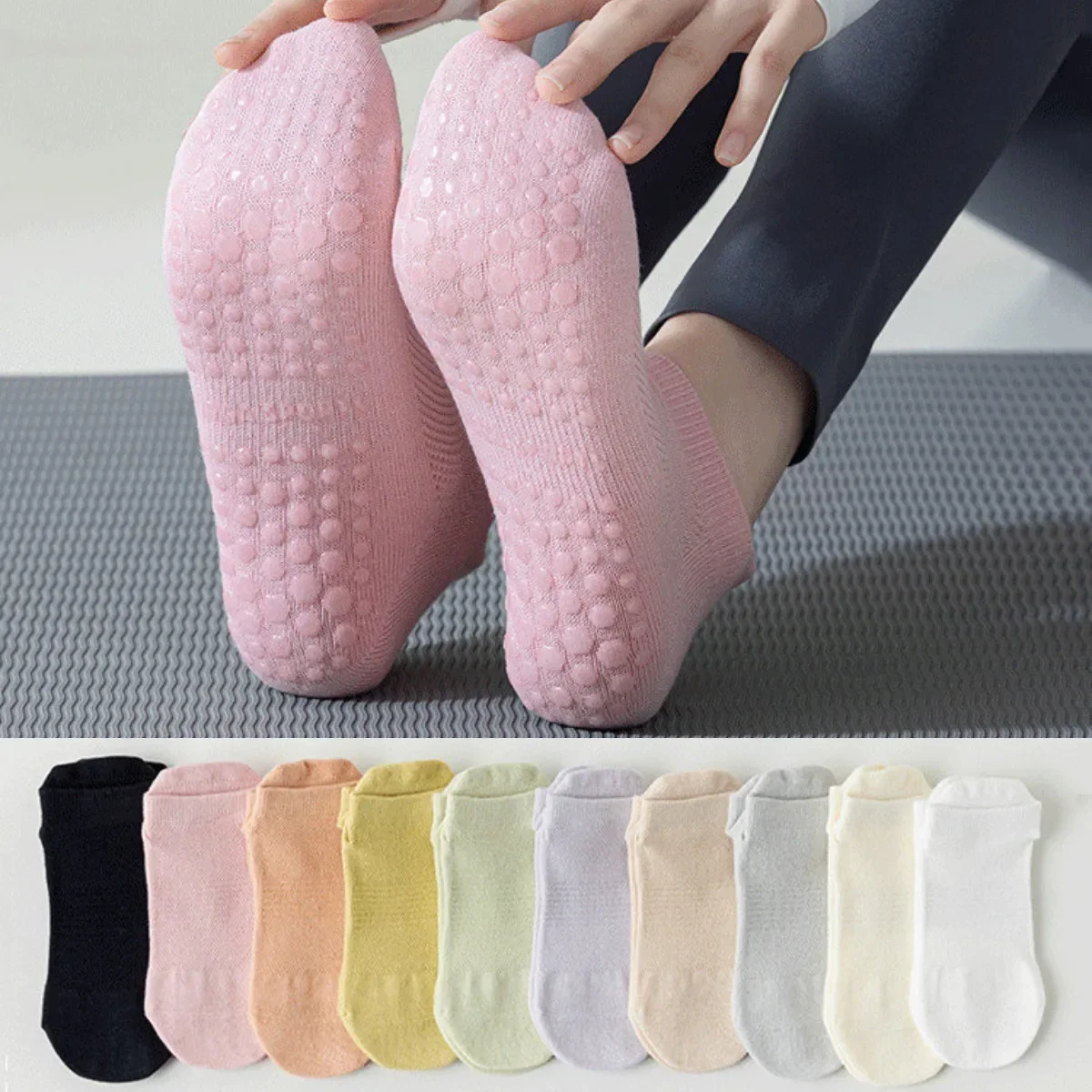 Solid Color Yoga Socks Women Cotton Thin Mesh Breathable Low Cut Short Socks Silicone Non-slip Ballet Pilates Dance Sports Socks
Solid Color Yoga Socks Women Cotton Thin Mesh Breathable Low Cut Short Socks Silicone Non-slip Ballet Pilates Dance Sports Socks