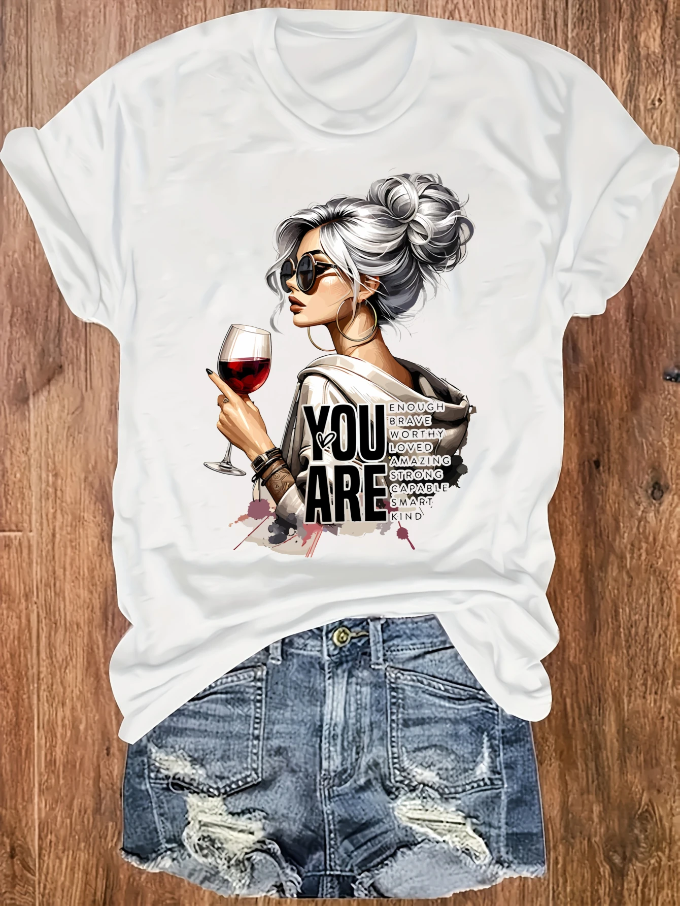 women's plus size tank top Woman Holding Wine Glass Suitable for sports and daily wear womens clothes summer beach vacation tops
women's plus size tank top Woman Holding Wine Glass Suitable for sports and daily wear womens clothes summer beach vacation tops