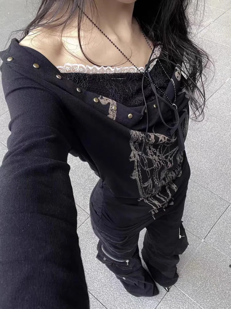 Y2k поддельные две части эстетические винтажные черные футболки уличная одежда с принтом облегающие топы женские Harajuku гранж кружевные лоскутные футболки 
Y2k поддельные две части эстетические винтажные черные футболки уличная одежда с принтом облегающие топы женские Harajuku гранж кружевные лоскутные футболки