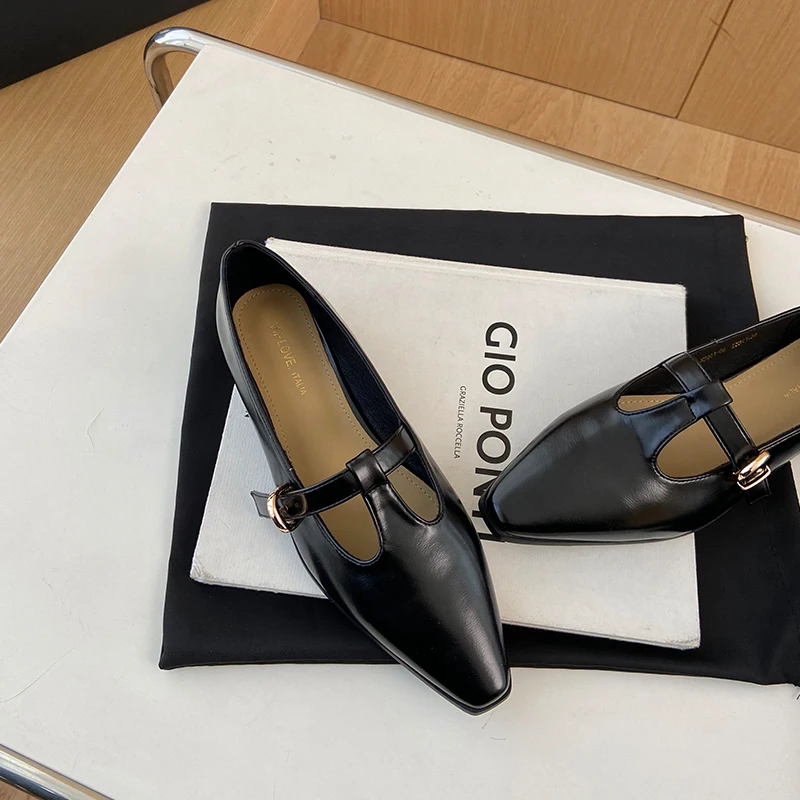 Spring Low Heel Mary Janes Women Black Cover Heel Flats Pointed Toe Buckle Strap Shoes Fashion Soft Sole Zapatos Mujer
Spring Low Heel Mary Janes Women Black Cover Heel Flats Pointed Toe Buckle Strap Shoes Fashion Soft Sole Zapatos Mujer
