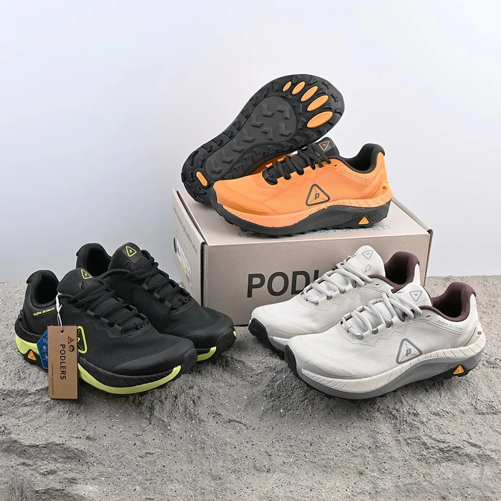 New wear-resistant comfortable professional breathable track and field sprint shoes sprinting casual shoes marathon shoes very g
New wear-resistant comfortable professional breathable track and field sprint shoes sprinting casual shoes marathon shoes very g