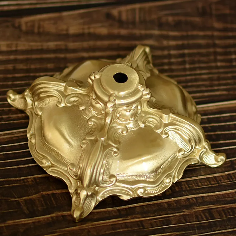 Bohemian tassel floor lamp all-copper retro base European art deco ornament square base 111V~ 240V
Bohemian tassel floor lamp all-copper retro base European art deco ornament square base 111V~ 240V