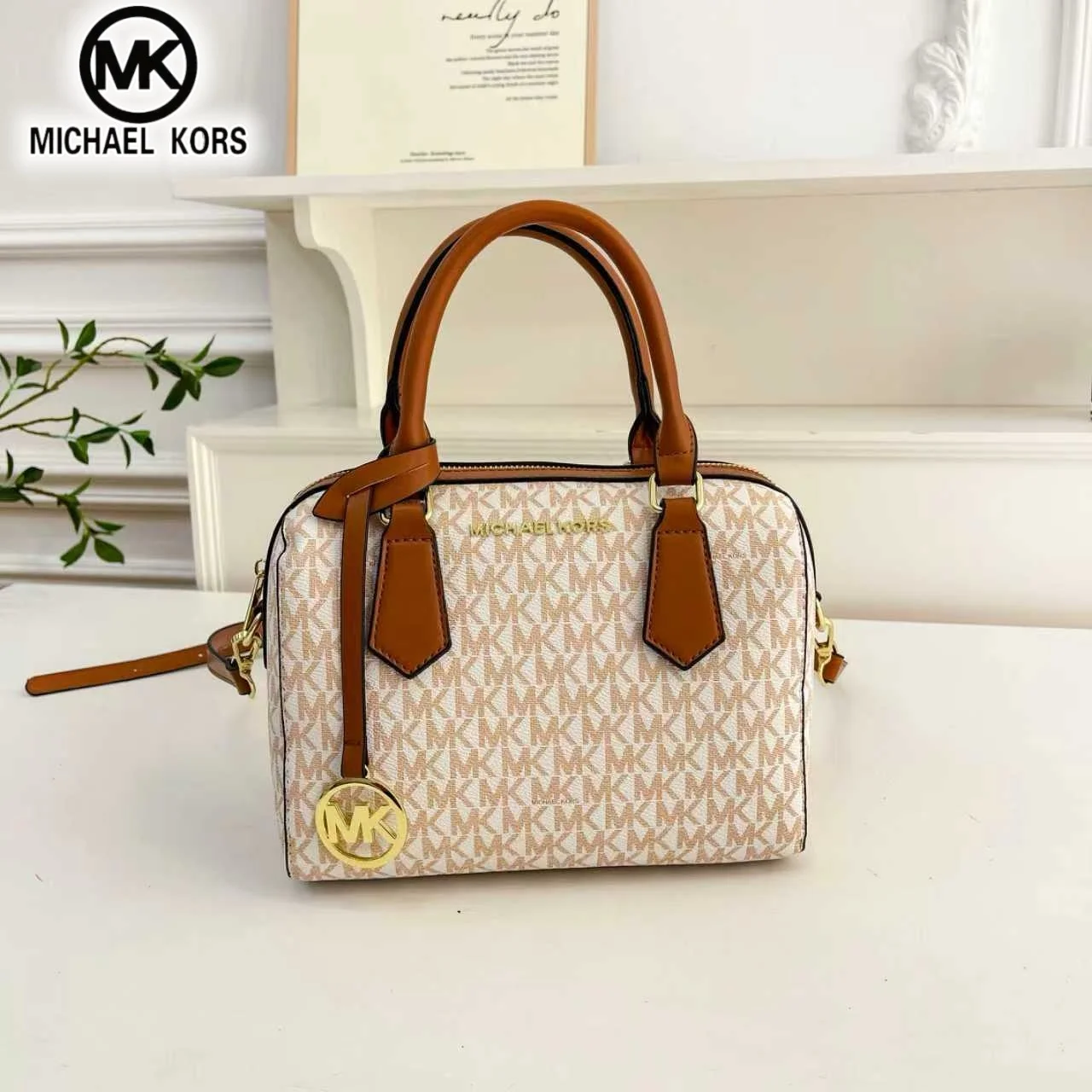 Michael Kors Women's Cross Shoulder Bag MK High Quality Boutique Large Capacity Handbag Multi functional Bag for Outward Commuti
Michael Kors Women's Cross Shoulder Bag MK High Quality Boutique Large Capacity Handbag Multi functional Bag for Outward Commuti