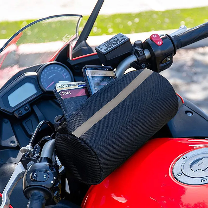 Motorcycle front barrel bag bicycle frame storage bag 9.5L*4.75W*4.75H inch
Motorcycle front barrel bag bicycle frame storage bag 9.5L*4.75W*4.75H inch