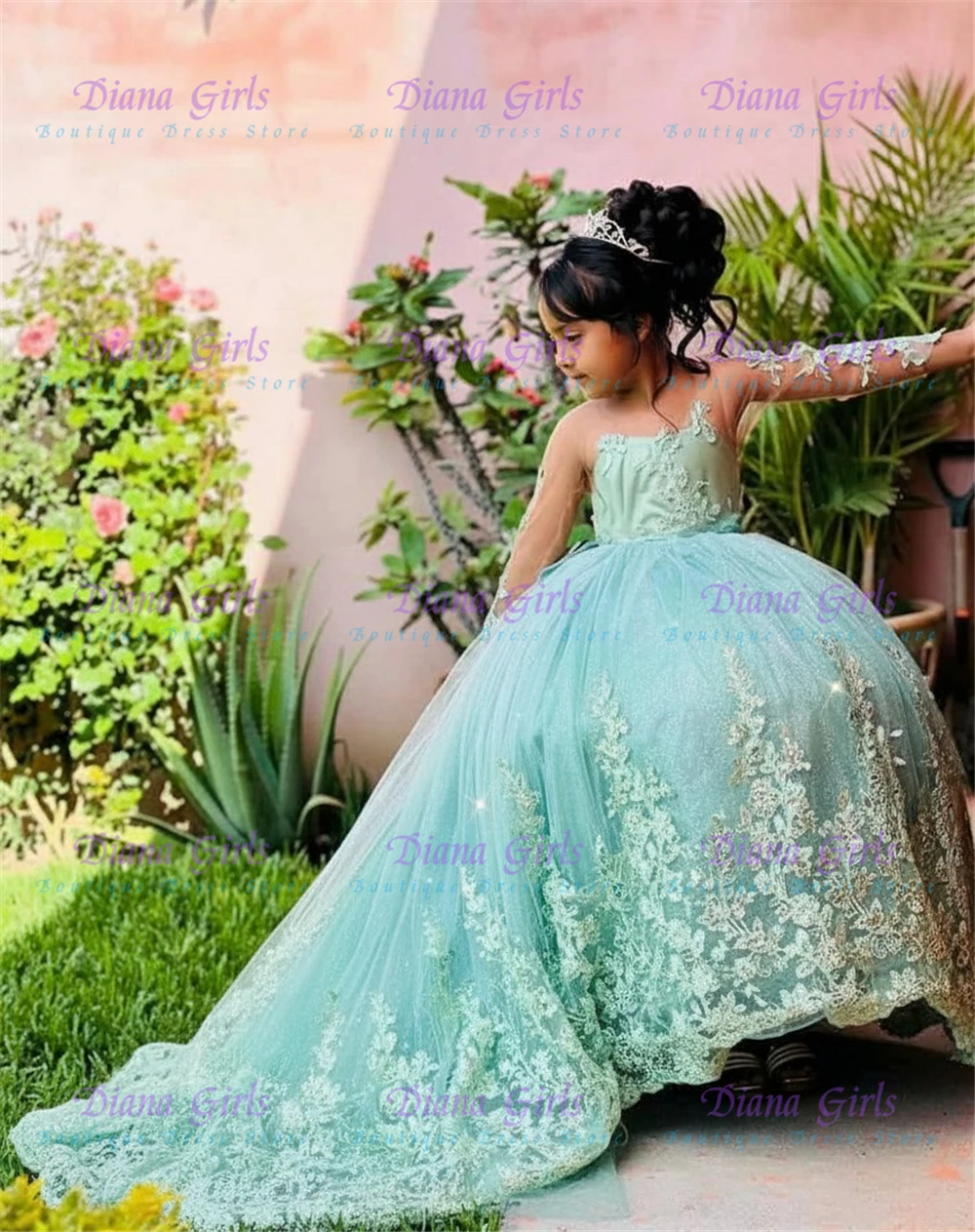Quality Luxurious Green Tulle Fluffy Applique with Big Bow Flower Girl Dress for Wedding Dress Birthday Party Evening Ball Gowns
Quality Luxurious Green Tulle Fluffy Applique with Big Bow Flower Girl Dress for Wedding Dress Birthday Party Evening Ball Gowns