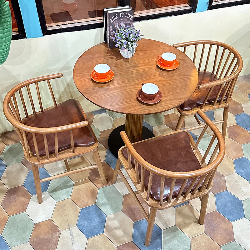Retro cafe tables and chairs, dessert baking cake shop tables, balcony reception, casual negotiation small round table
Retro cafe tables and chairs, dessert baking cake shop tables, balcony reception, casual negotiation small round table