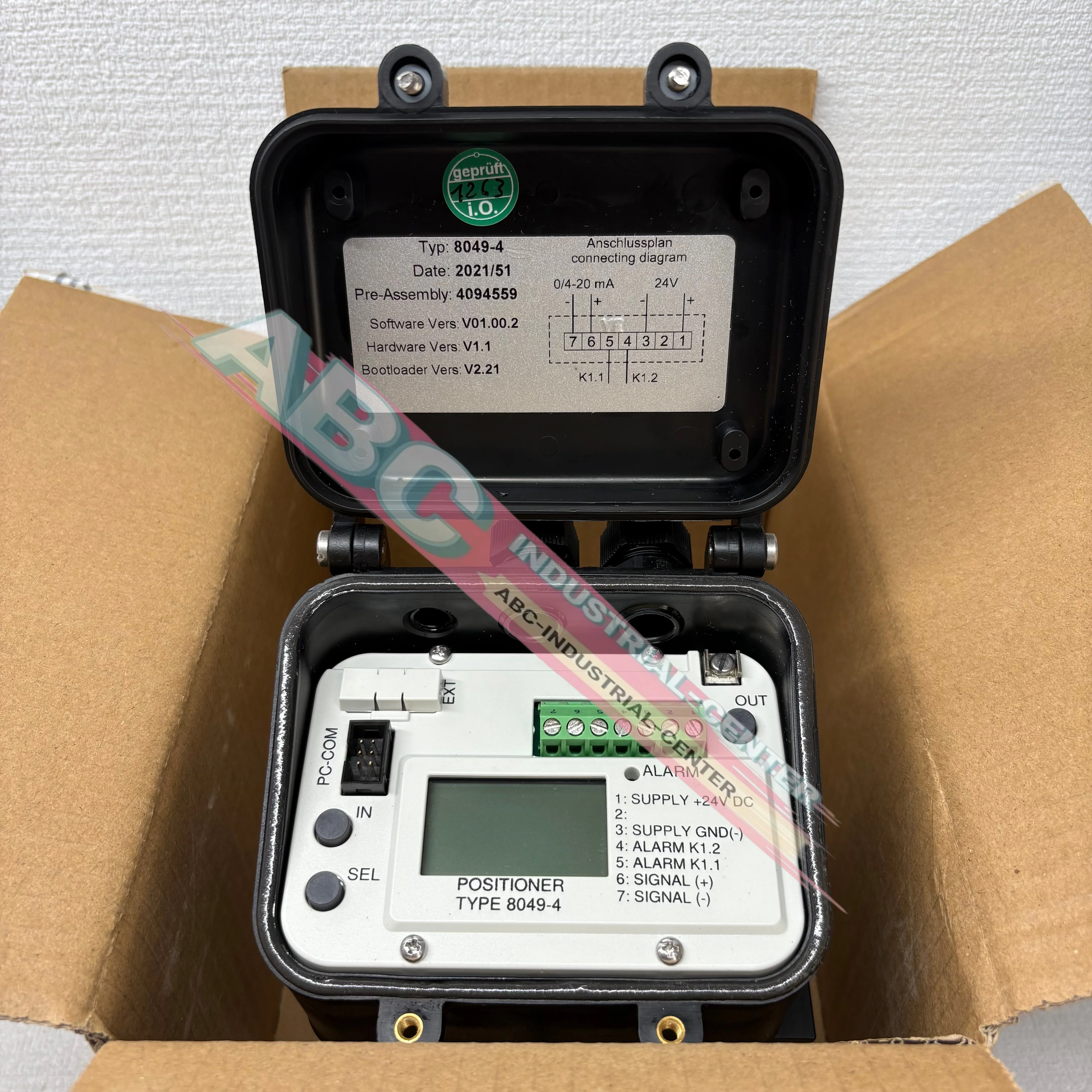 Brand stock 8049-4 24VDC Digital locator controller New
Brand stock 8049-4 24VDC Digital locator controller New
