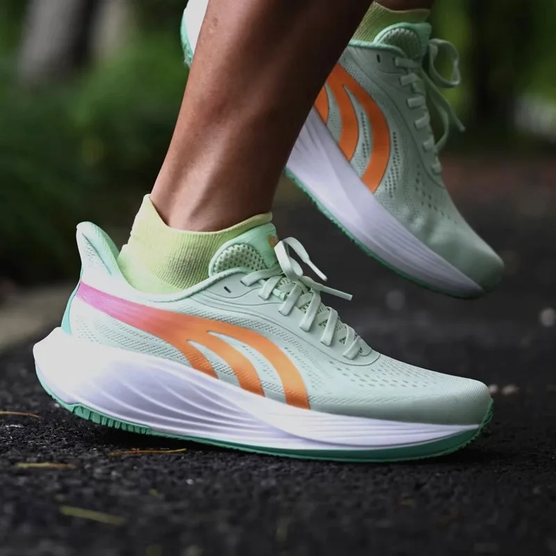 Men's and Women's Running Training Shoes Comfortable and versatile jogging shoes, running shoes, hiking trainers
Men's and Women's Running Training Shoes Comfortable and versatile jogging shoes, running shoes, hiking trainers