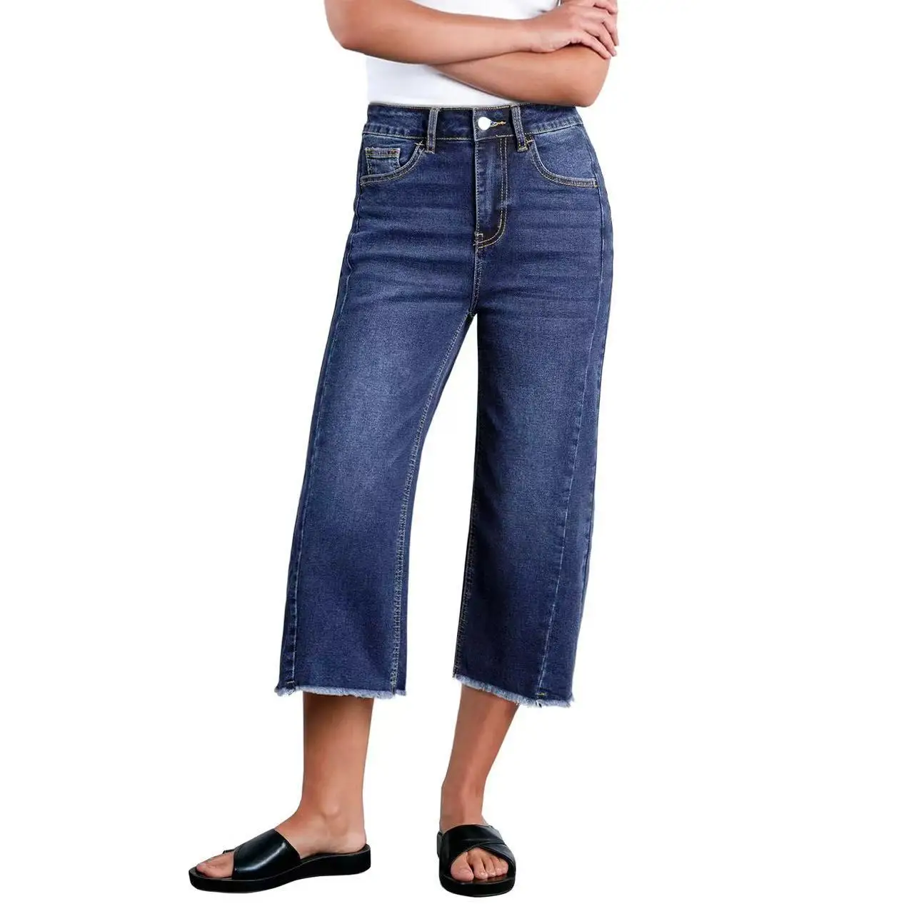 Women's jeans 2026 new European and American style women's casual slim fit versatile straight leg denim
Women's jeans 2026 new European and American style women's casual slim fit versatile straight leg denim
