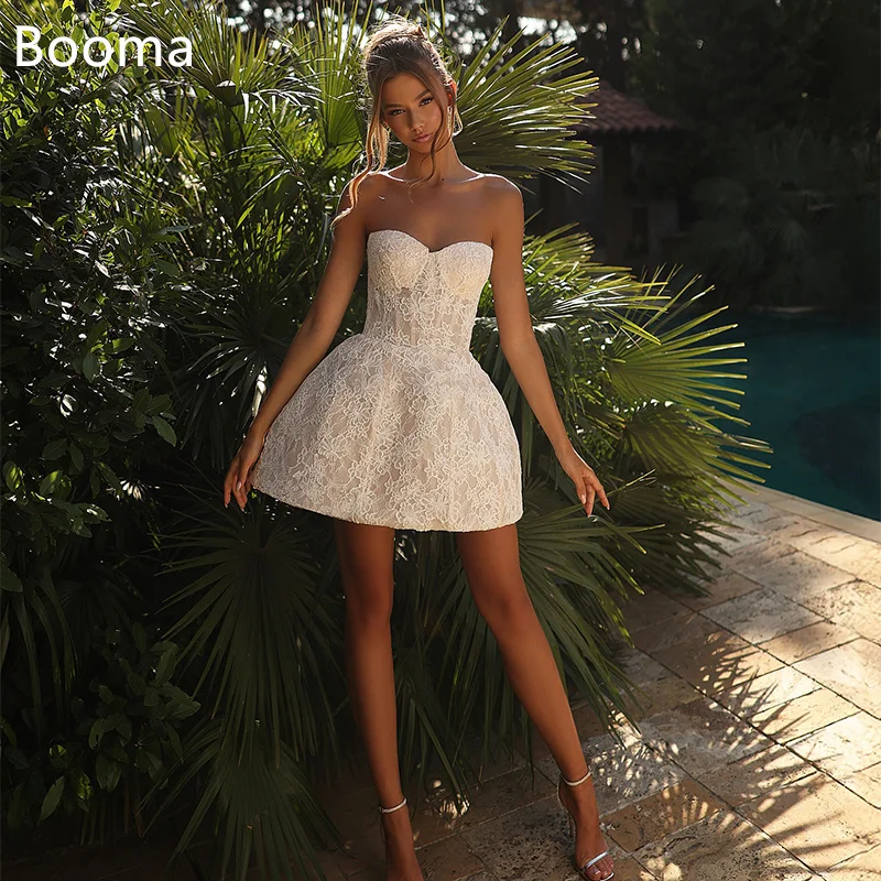 Booma A-Line Elegant Lace Strapless Wedding Dresses Mini Short Lace Appliques Sleeveless Brides Gown Custom Made 2025
Booma A-Line Elegant Lace Strapless Wedding Dresses Mini Short Lace Appliques Sleeveless Brides Gown Custom Made 2025