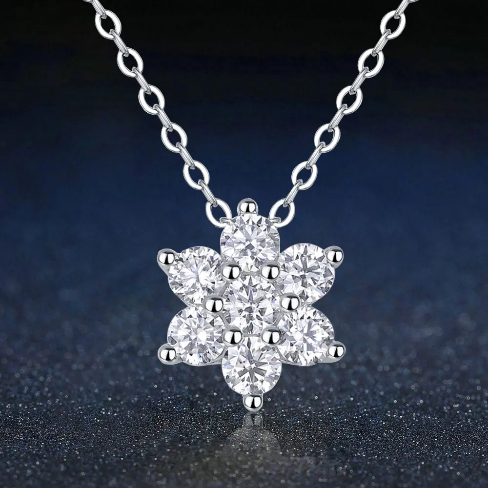 Moissanite Diamond Necklace for Women 0.7 CT 925 Sterling Silver Pendant VVS1 Excellent Cut D Color Fine Jewelry Wedding- Star
Moissanite Diamond Necklace for Women 0.7 CT 925 Sterling Silver Pendant VVS1 Excellent Cut D Color Fine Jewelry Wedding- Star
