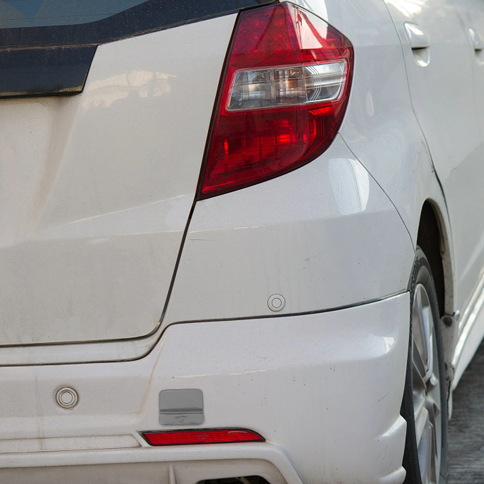 Rear Tow Hook Covers Trailer for E91 Light Grey ABS Material Protective Cover Enhances Appearance
Rear Tow Hook Covers Trailer for E91 Light Grey ABS Material Protective Cover Enhances Appearance