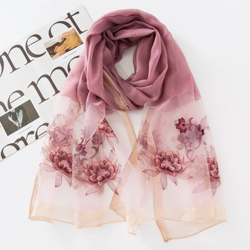 Luxury Flower Embroidery Silk Scarf Women Shiny Smooth Gradient Color Headscarf Shawl Wrap Sunscreen Versatile Fashion Accessory
Luxury Flower Embroidery Silk Scarf Women Shiny Smooth Gradient Color Headscarf Shawl Wrap Sunscreen Versatile Fashion Accessory