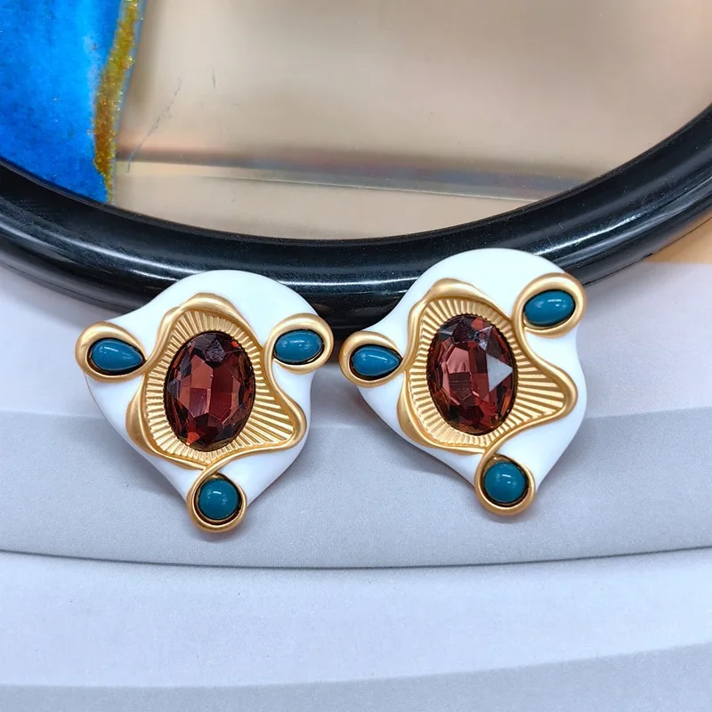 New Vintage Retro Enamel Drip Oil Crystal Stud Earrings Colorful Geometric Metal Irregular Stud Earrings for Women Girls Jewelry
New Vintage Retro Enamel Drip Oil Crystal Stud Earrings Colorful Geometric Metal Irregular Stud Earrings for Women Girls Jewelry