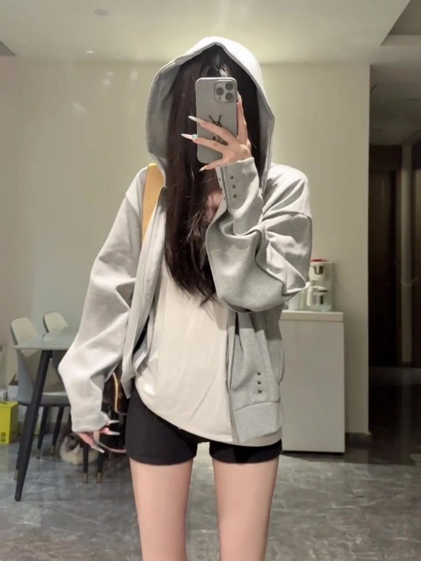 American Sle Spicy Girl Design Sense Rivet Hoodie Jaet Women's Loose ey Open Cardigan Top Trendy Streetwear Sweatirt
American Sle Spicy Girl Design Sense Rivet Hoodie Jaet Women's Loose ey Open Cardigan Top Trendy Streetwear Sweatirt