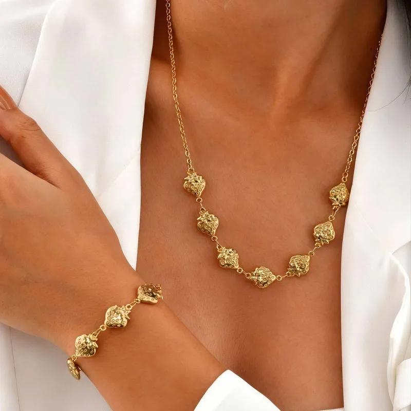 Gold Textured Heart Jewelry Set, Necklace Bracelet Vintage Statement, Elegant Gold Jewelry For Women Gifts
Gold Textured Heart Jewelry Set, Necklace Bracelet Vintage Statement, Elegant Gold Jewelry For Women Gifts