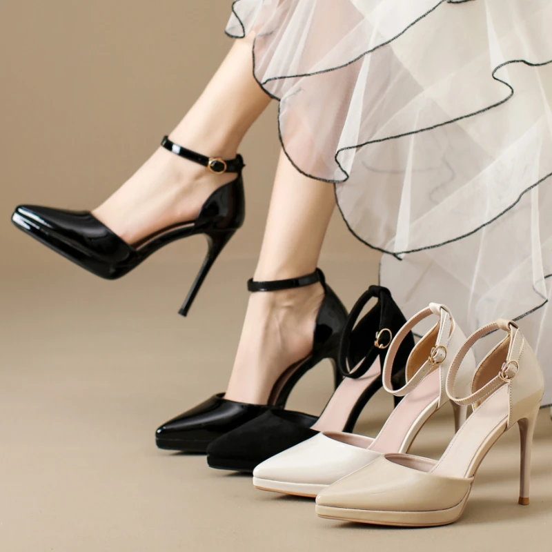Women's Waterproof Platform Sandals High Heels Pointed Toe Thin Heel Summer Single Shoes Artistic Retro Style Party Dress Shoes
Women's Waterproof Platform Sandals High Heels Pointed Toe Thin Heel Summer Single Shoes Artistic Retro Style Party Dress Shoes