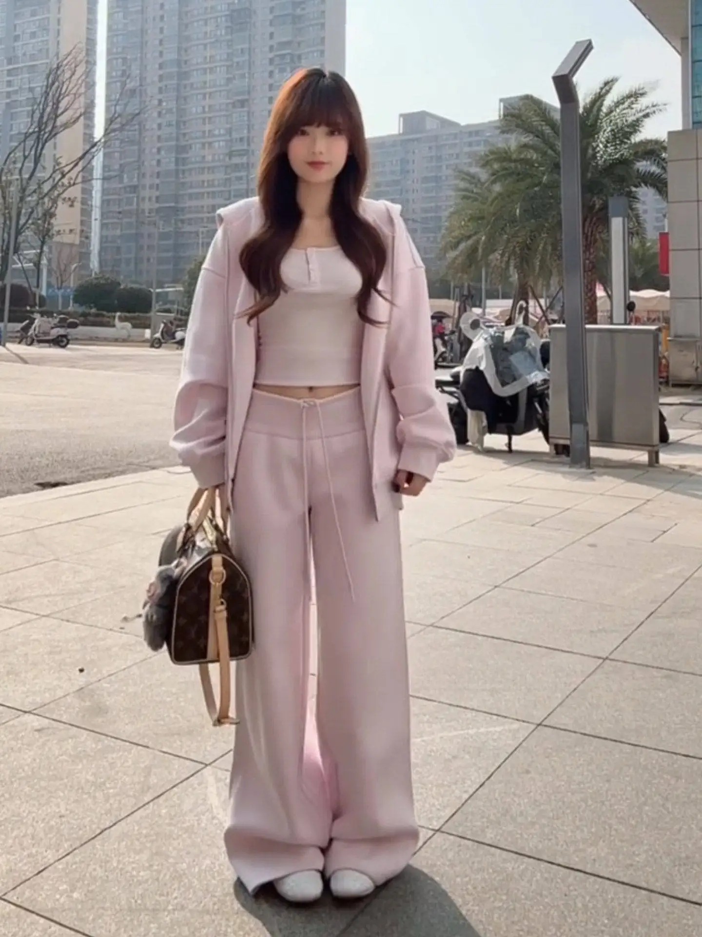 Pink Lazy Style Women's Loose Hoodie Sweatshirt Casual Wide Leg Pants plus Size Two Piece Set Spring Fashion Korean Loose Fit
Pink Lazy Style Women's Loose Hoodie Sweatshirt Casual Wide Leg Pants plus Size Two Piece Set Spring Fashion Korean Loose Fit