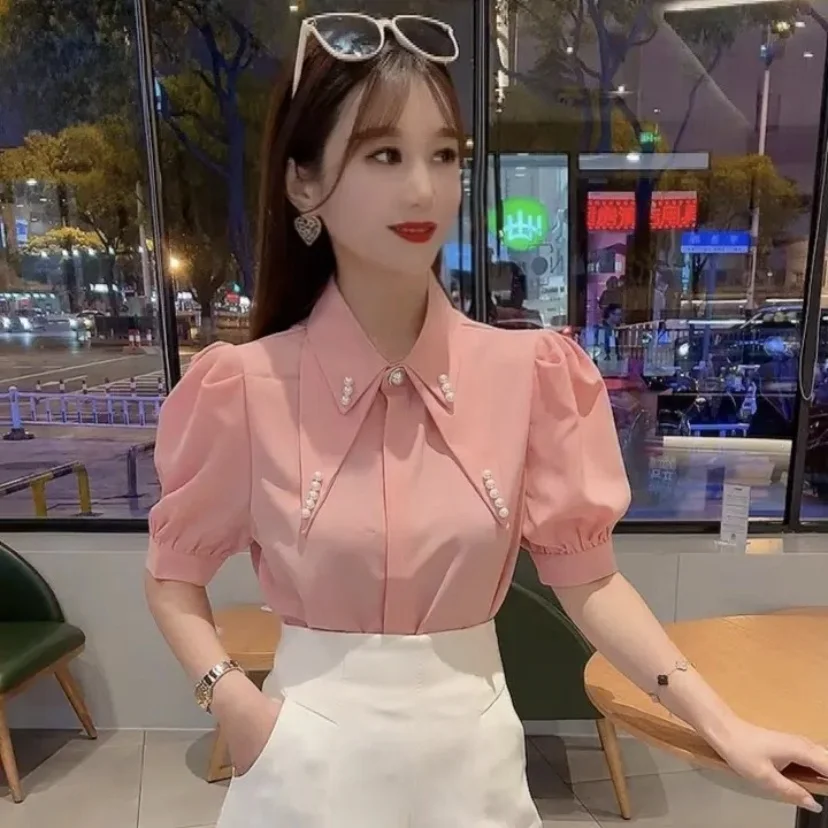 Симпатичный и модный женский топ 2023 года в гонконгском стиле, корейская версия, мягкий, уникальный, из шифона, для женщин.
Симпатичный и модный женский топ 2023 года в гонконгском стиле, корейская версия, мягкий, уникальный, из шифона, для женщин.