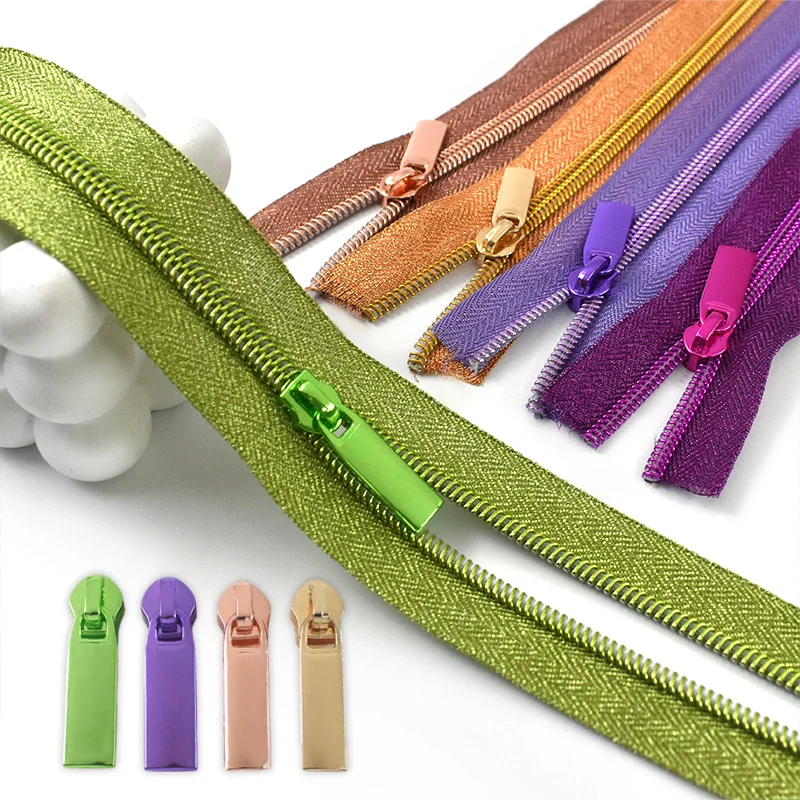 1/2/3/4/5M 5# Nylon Zippers with Zip Sliders for Garment Sewing Plastic Zipper Roll Bag Home Textile Zips Repair Kit Accessories
1/2/3/4/5M 5# Nylon Zippers with Zip Sliders for Garment Sewing Plastic Zipper Roll Bag Home Textile Zips Repair Kit Accessories