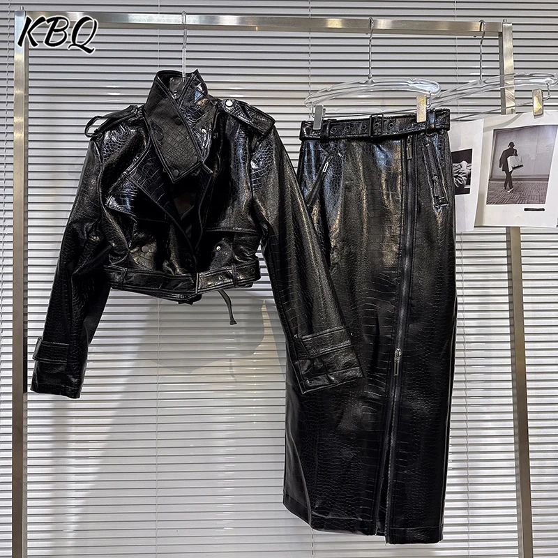 KBQ Solid Chic Two Piece Sets for Women Stand Ciollar Long Sleeve Short Tops High Waist Spliced Zipper Leather Set Female New 
KBQ Solid Chic Two Piece Sets for Women Stand Ciollar Long Sleeve Short Tops High Waist Spliced Zipper Leather Set Female New