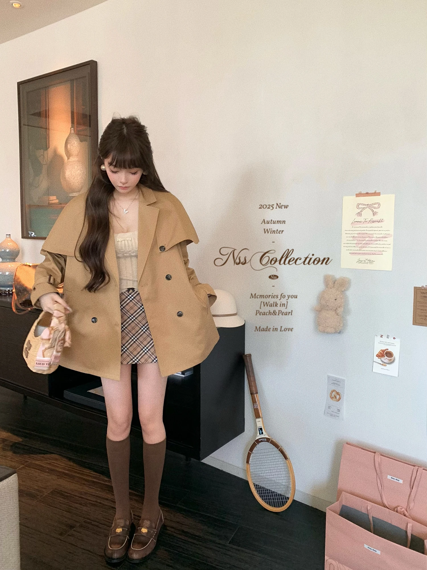 Ветровка с эффектом похудения Briti Sle, новая, свободного кроя, с завязками на талии, женская, стандартной длины, на одной пуговице
Ветровка с эффектом похудения Briti Sle, новая, свободного кроя, с завязками на талии, женская, стандартной длины, на одной пуговице