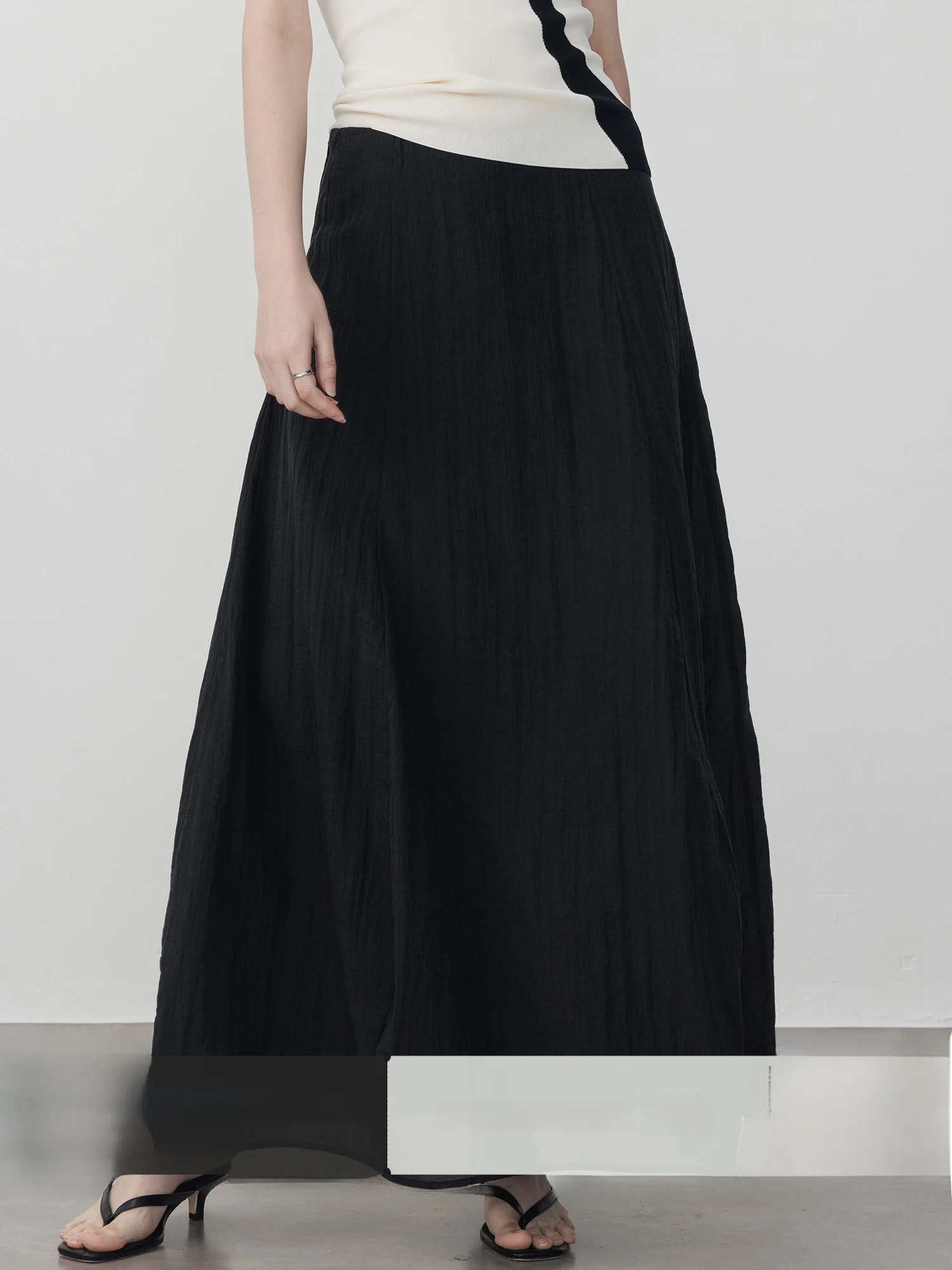 Elegant Black Half-length Skirt Women's Summer New Style Ruched Long Skirt Casual High-waist A-line Skirt Lenzing Lyocell Fiber
Elegant Black Half-length Skirt Women's Summer New Style Ruched Long Skirt Casual High-waist A-line Skirt Lenzing Lyocell Fiber