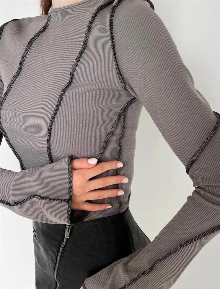 Женские футболки, шикарные повседневные трикотажные футболки в рубчик с длинными расклешенными рукавами и круглым вырезом, весенне-осенний уличный топ
Женские футболки, шикарные повседневные трикотажные футболки в рубчик с длинными расклешенными рукавами и круглым вырезом, весенне-осенний уличный топ